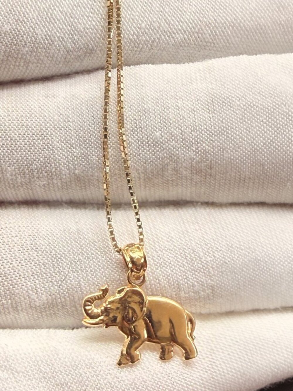 14K Yellow Gold Elephant Pendant With 0.8mm Box Chain - 18 inch